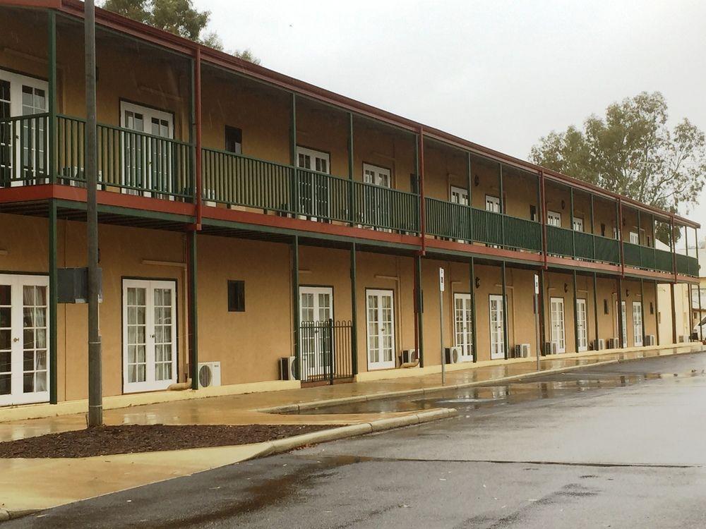 The Nosh & Nod - Avon Terrace Motel York Buitenkant foto