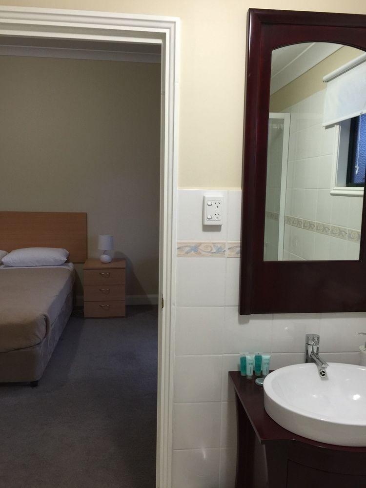 The Nosh & Nod - Avon Terrace Motel York Buitenkant foto